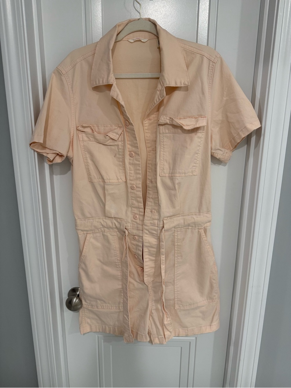 Levi's Short-Sleeve Utility Romper in Pale Peach